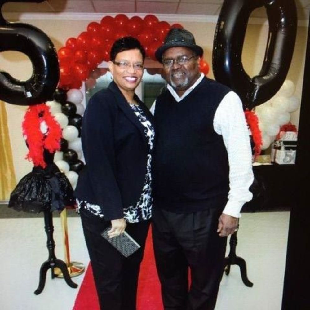 Meet your Posher, Lee